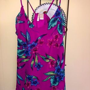 Brand new floral tank